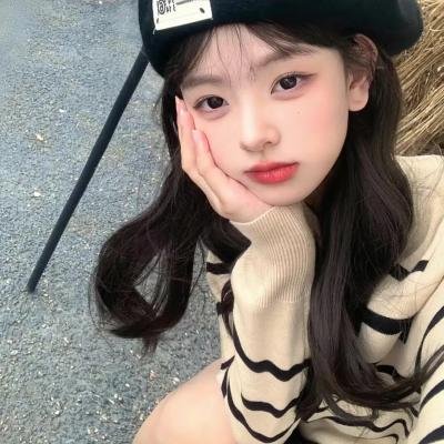 穿成秀女,我一路攀登成为贵妃